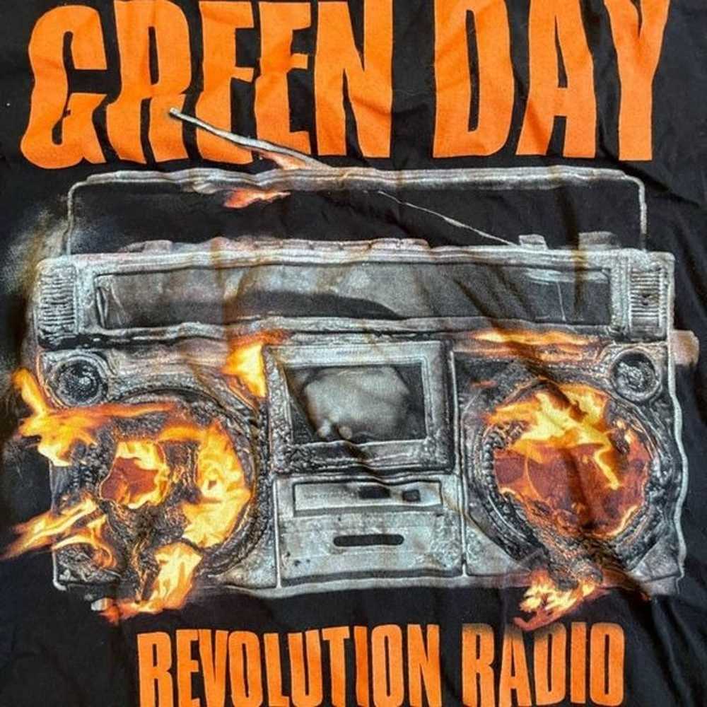 Green Day Band shirt Revolution Radio 2016 size s… - image 2