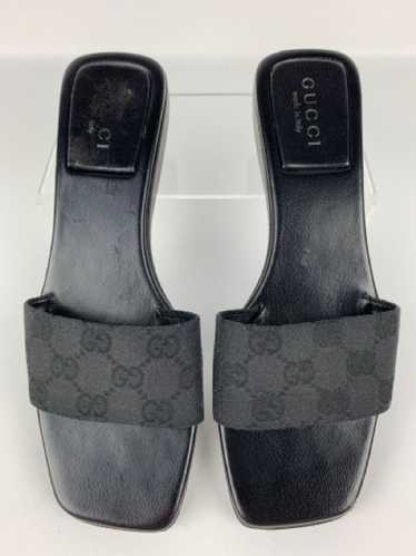 Gucci Gucci Black Leather with Monogrammed Fabric 