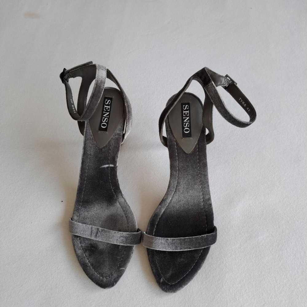 Senso Velvet heels - image 2