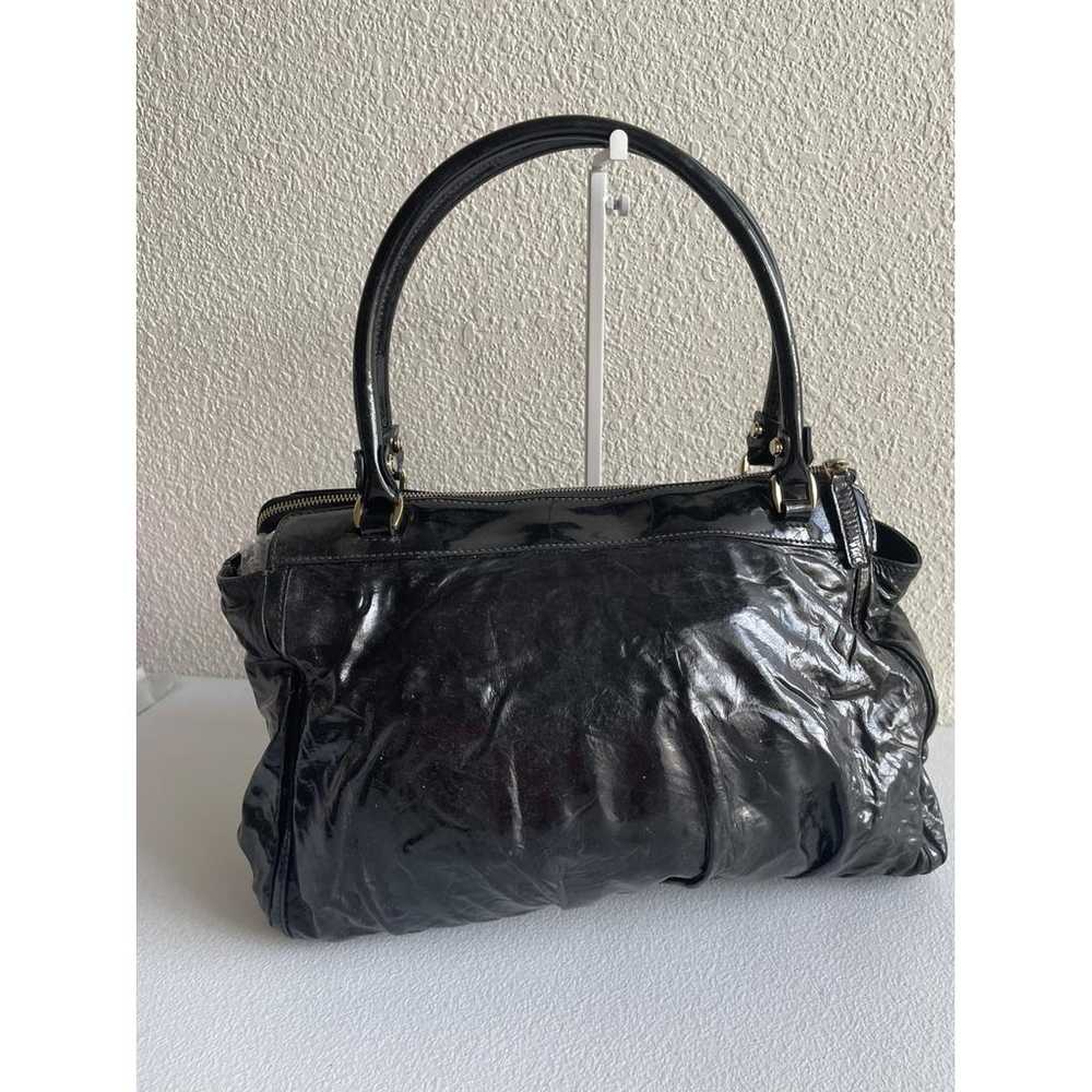Gucci D-Ring patent leather handbag - image 8