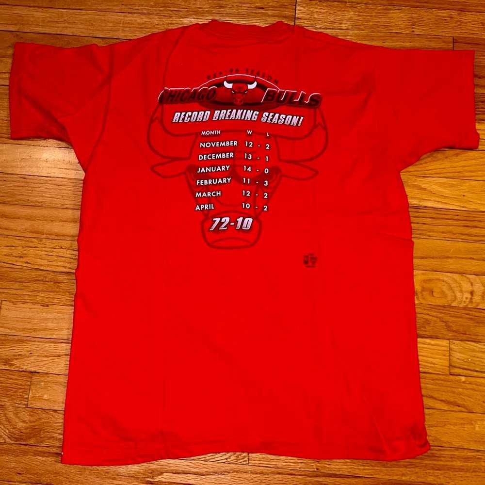 90s Chicago Bulls T-shirt  MJ - image 4
