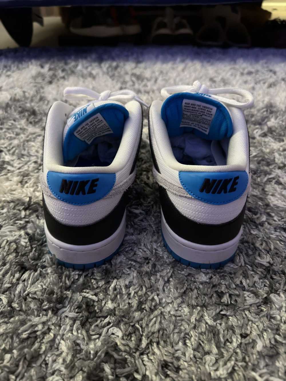 Nike Nike SB Dunk Low Pro Laser Blue - image 4
