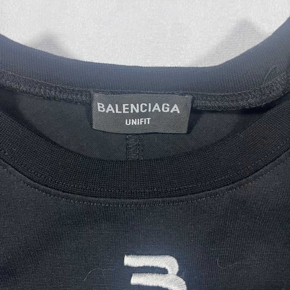 Balenciaga Sporty B shirt - image 3