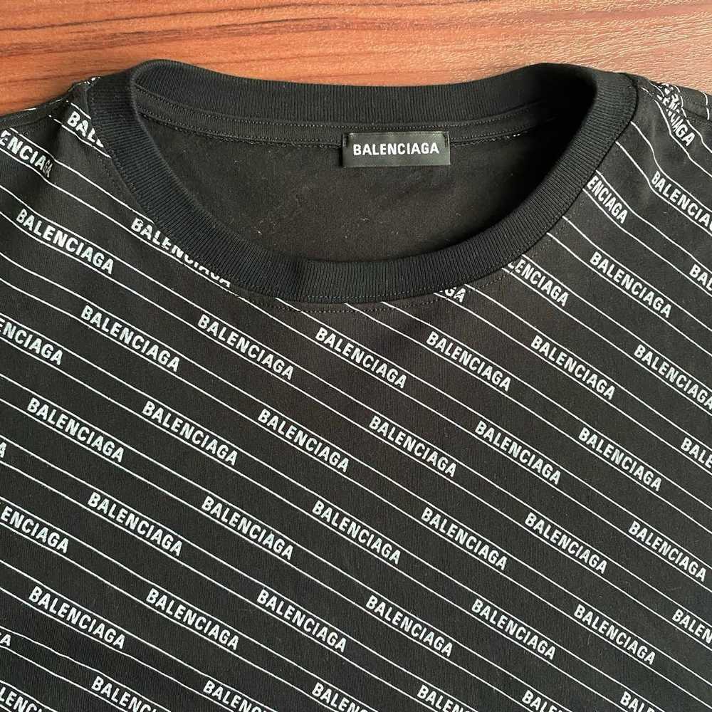 Balenciaga Logo All Over Print T Shirt Mens Size … - image 3