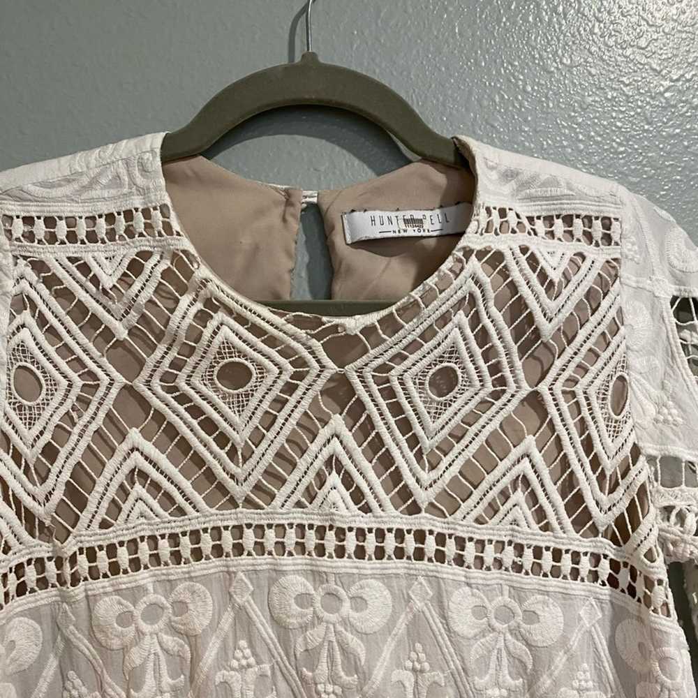 Hunter Bell Ivory Lace Fawn Short Sleeve Blouse S… - image 4