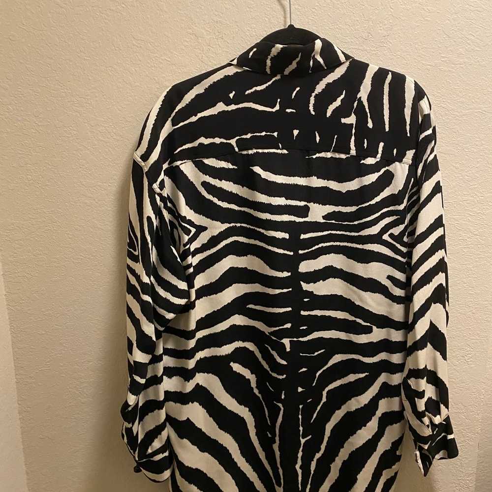 Emanuel Ungaro 100% silk vintage zebra print butt… - image 2