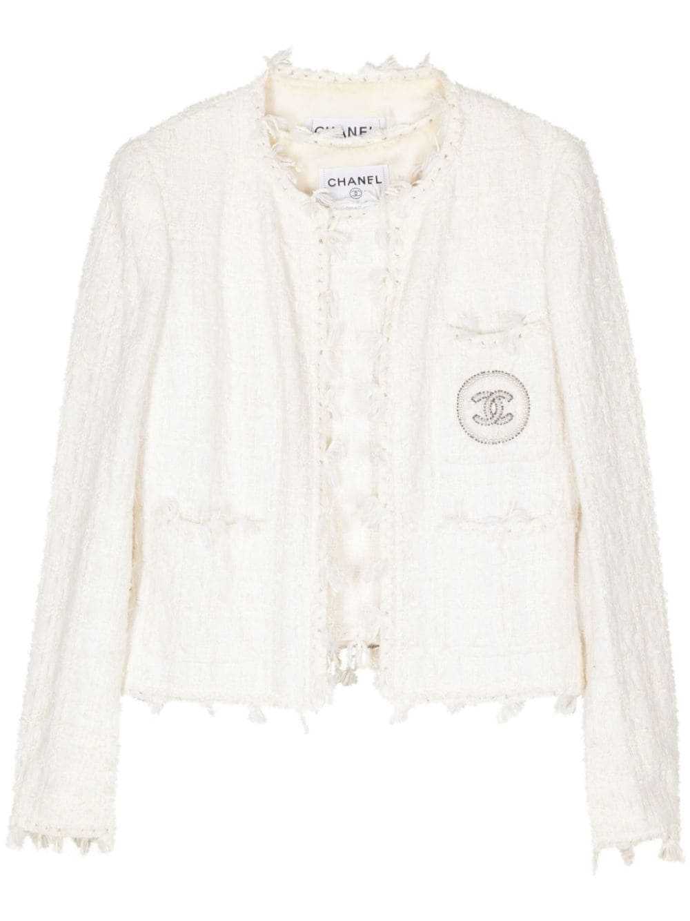 CHANEL Pre-Owned CC-logo tweed jacket set - White - image 1