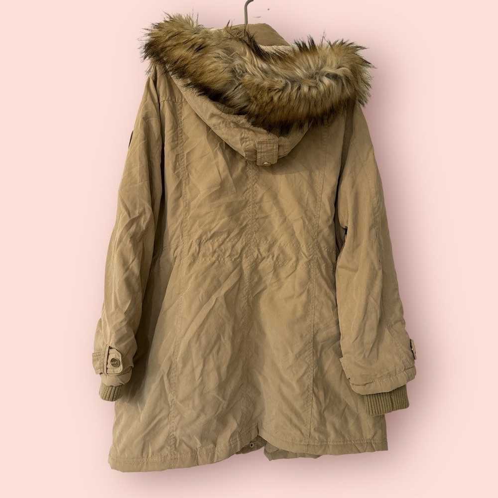 DKNY Women’s Faux-Fur-Trim Hooded Puffer Coat Tan… - image 2