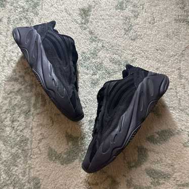 Adidas adidas Yeezy Boost 700 V2 Vanta - image 1