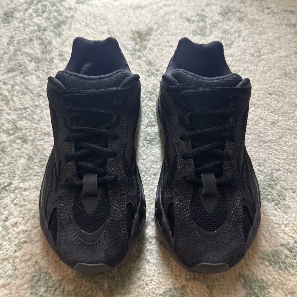 Adidas adidas Yeezy Boost 700 V2 Vanta - image 4