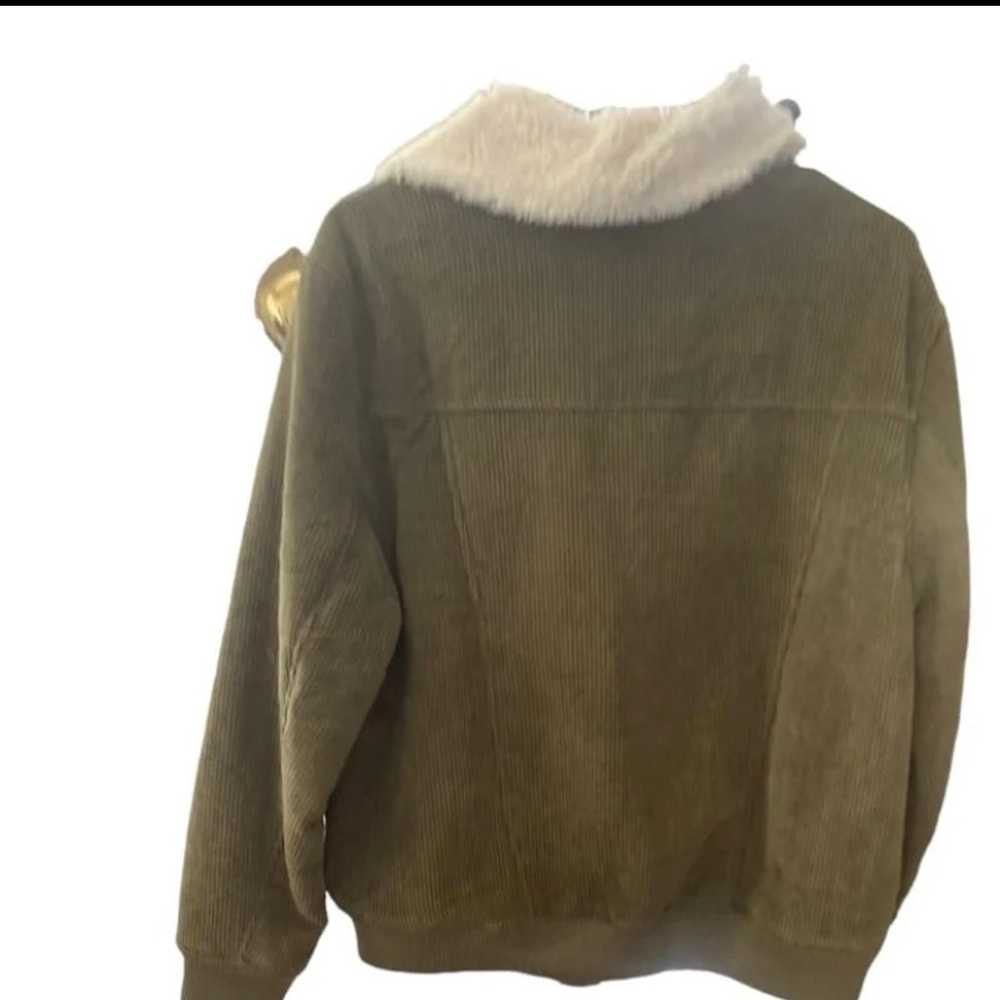 Minkpink corduroy jacket with Sherpa lining size L - image 6