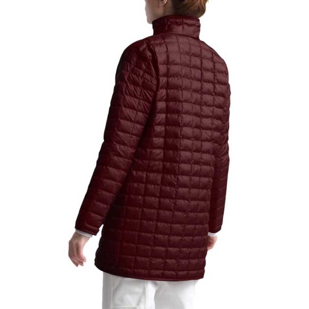 North face thermoball eco long quilted jacket in … - image 3