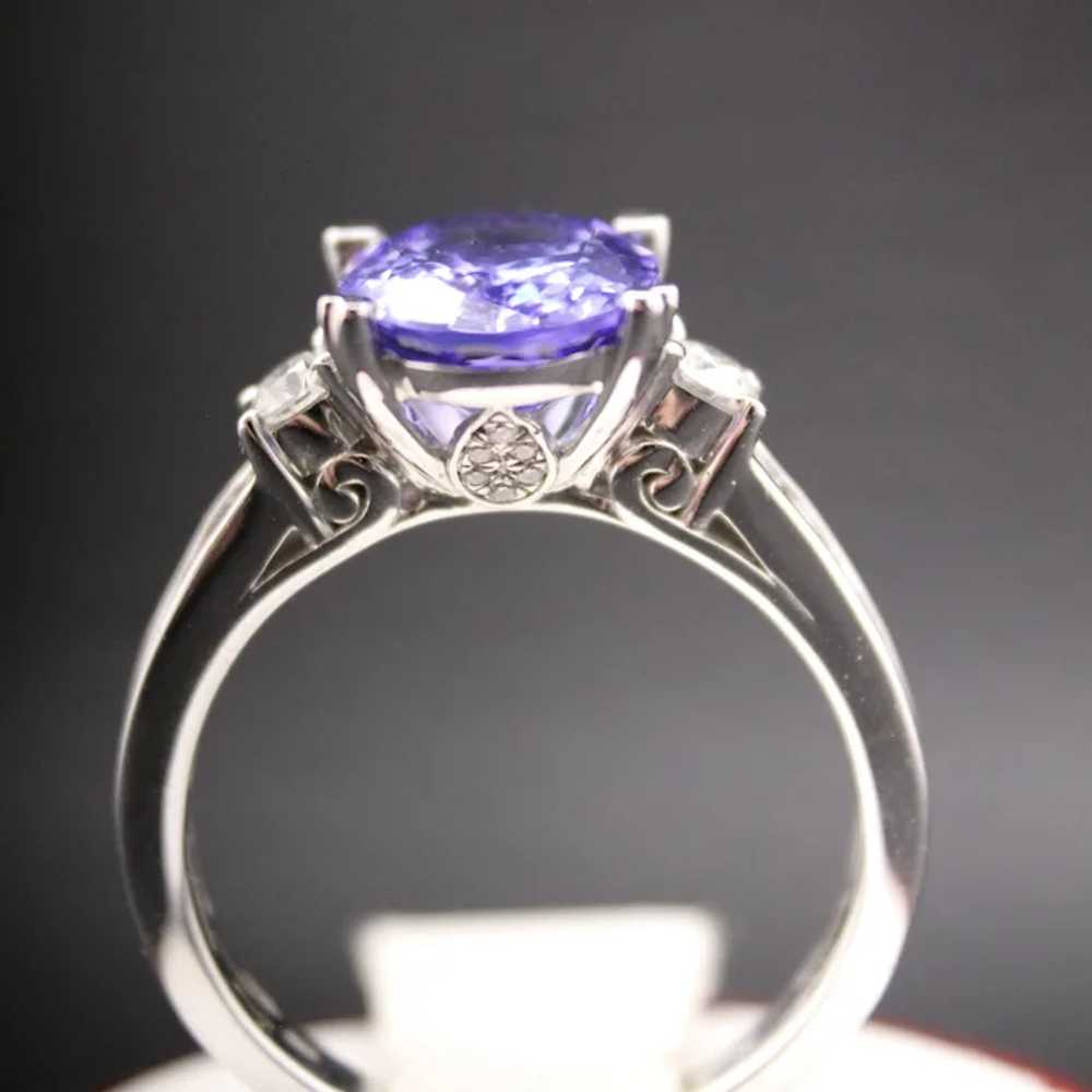 2.8 Cttw Tanzanite & .45 Cttw Diamond Ring 9K Whi… - image 10