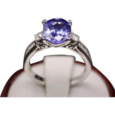 2.8 Cttw Tanzanite & .45 Cttw Diamond Ring 9K Whit