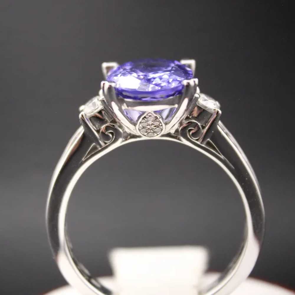 2.8 Cttw Tanzanite & .45 Cttw Diamond Ring 9K Whi… - image 9