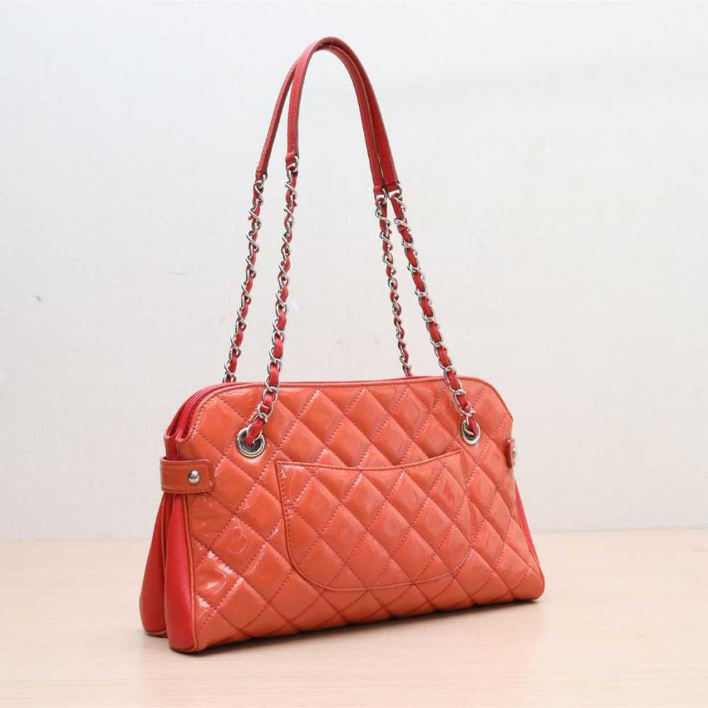 Chanel Mademoiselle patent leather handbag - image 3