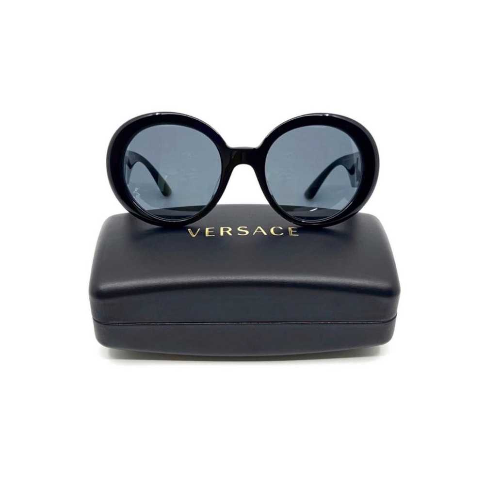 Versace Oversized sunglasses - image 9