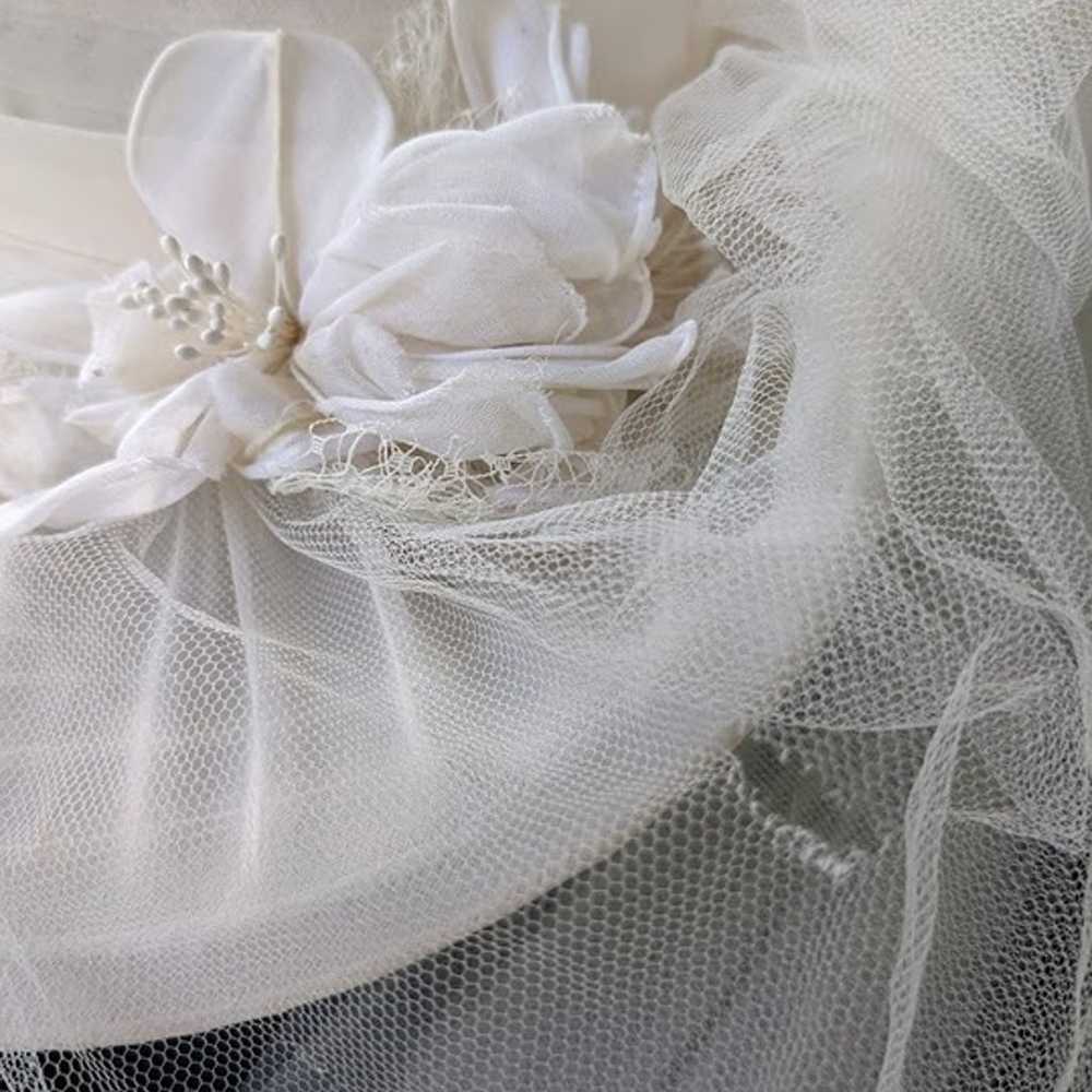 Beautiful vintage ivory wedding hat with veil - image 5