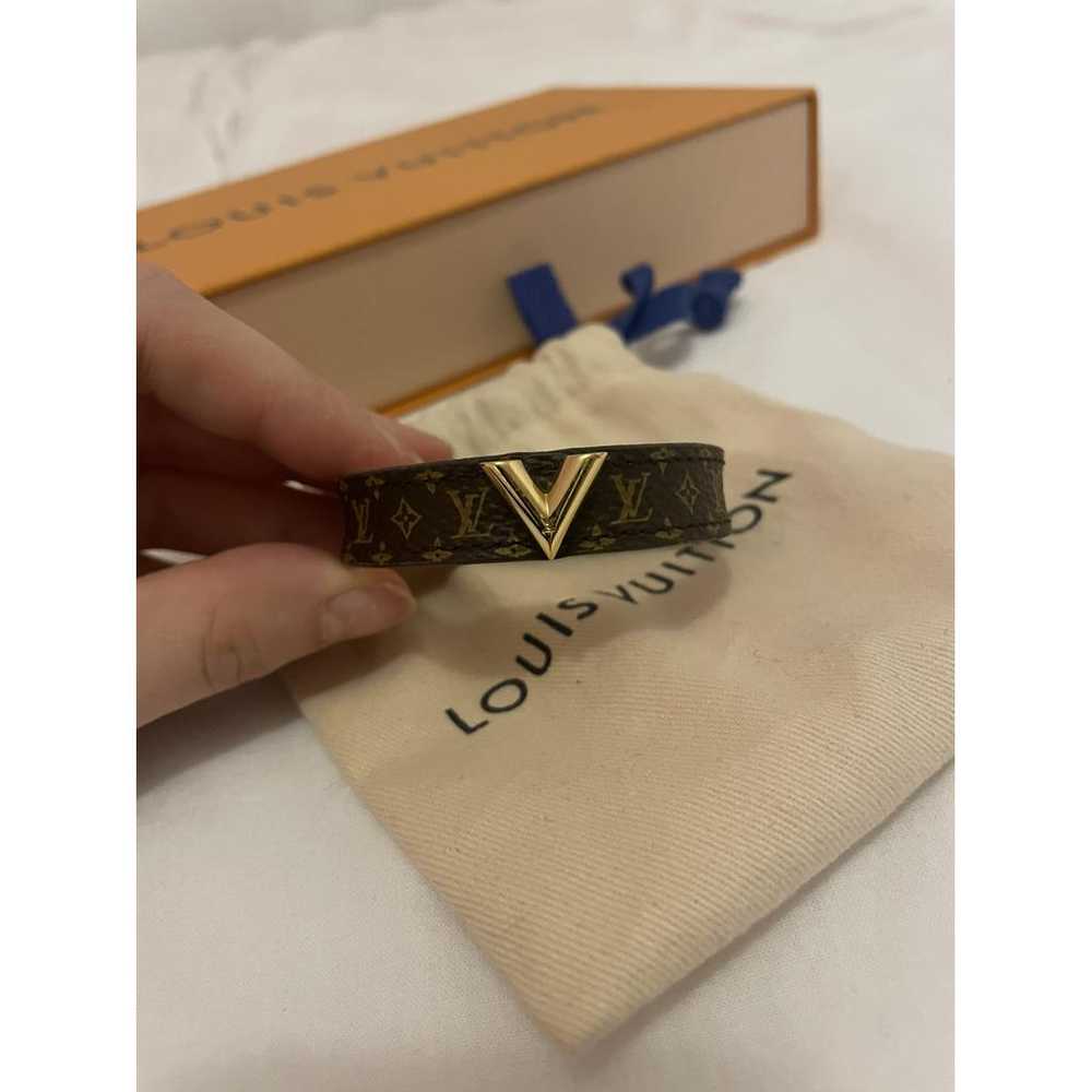 Louis Vuitton Essential V leather bracelet - image 2