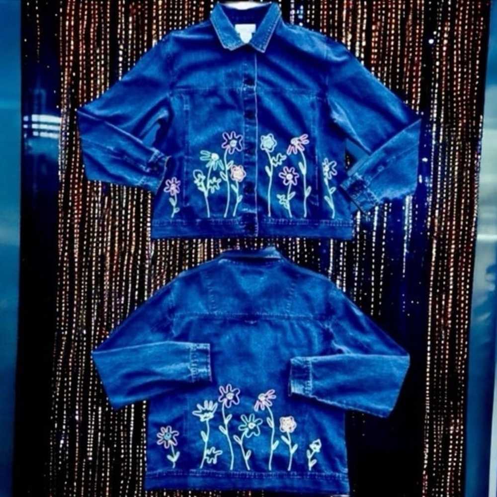 Vintage 90’s Denim Jean Jacket Floral Embroidery … - image 8