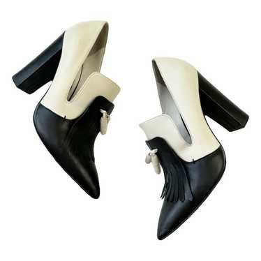 Alice & Olivia Leather heels