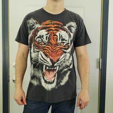 90s Tiger Graphic Tee