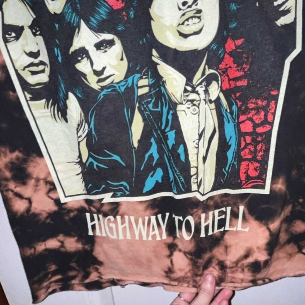 AC/DC Highway to Hell Graphic Tshirt Size Small - image 5