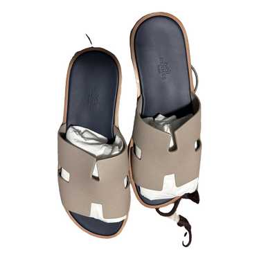 Hermès Izmir leather sandals