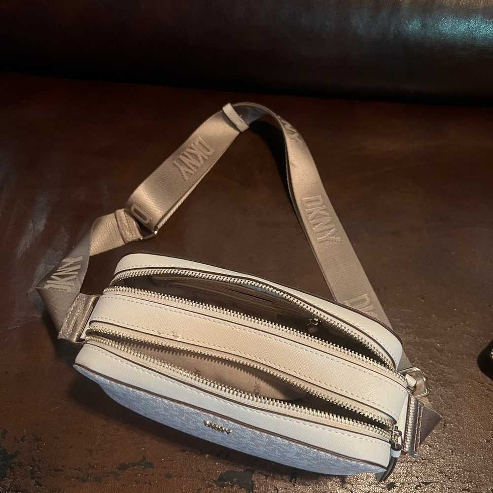 DKNY camera bag purse - image 3
