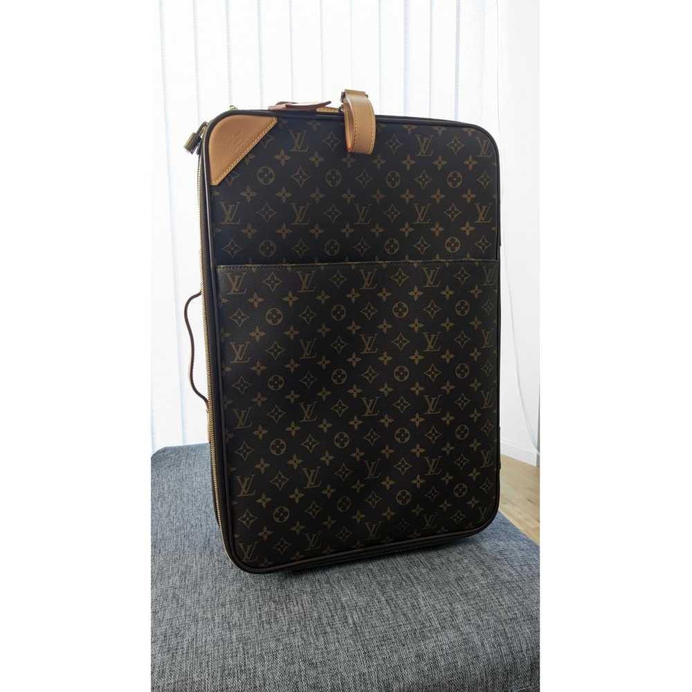 Louis Vuitton Pegase leather travel bag - image 2