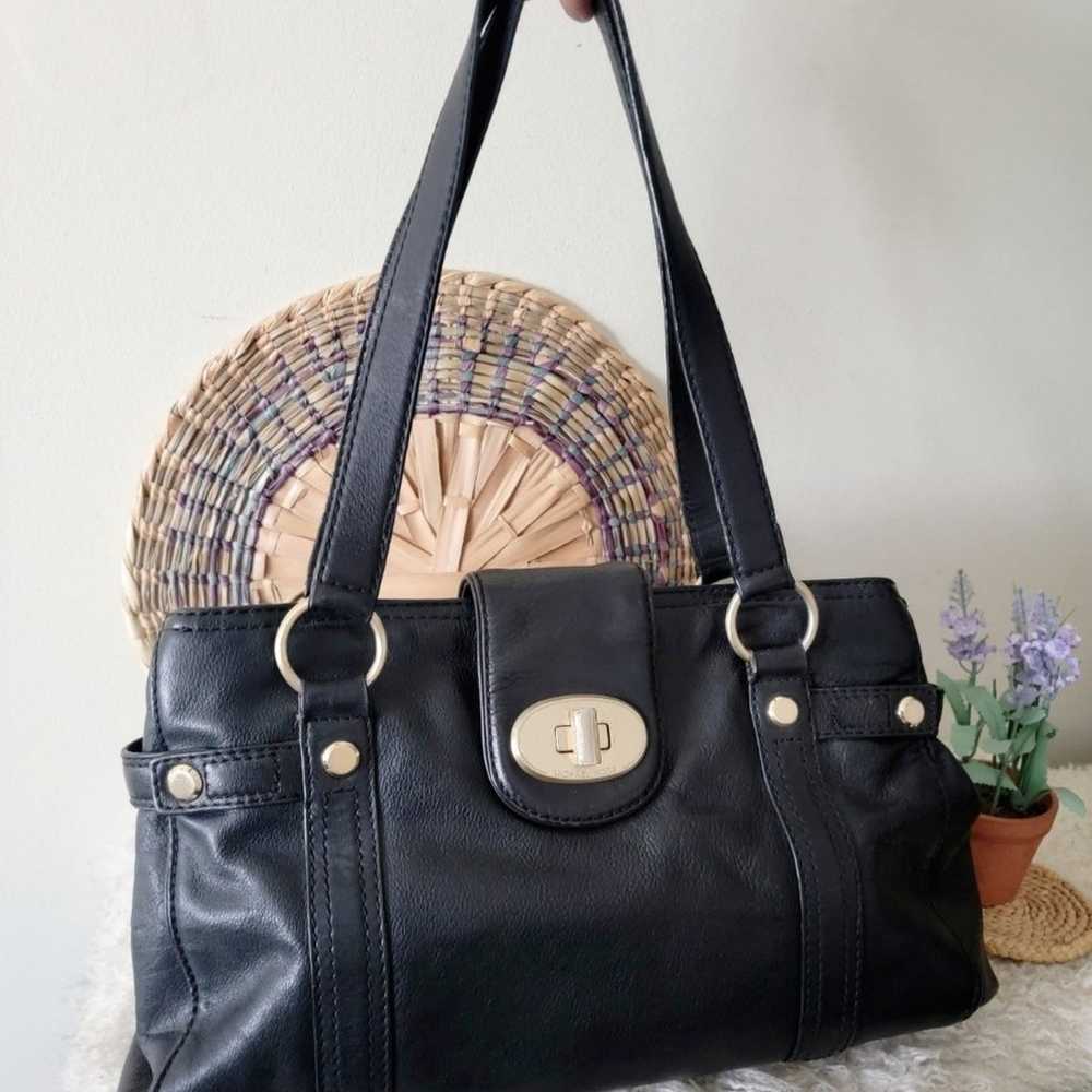 Michael kors vintage style shoulder bag black lea… - image 1