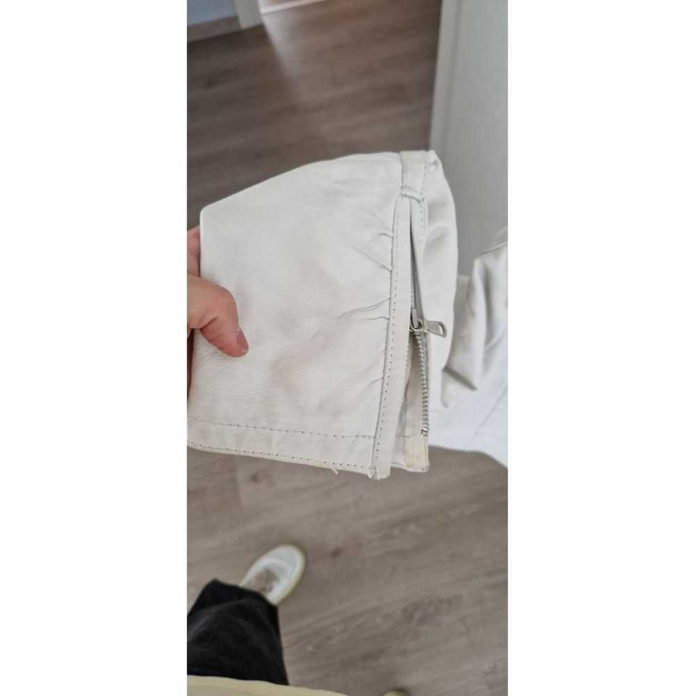 Non Signé / Unsigned Leather short vest - image 3