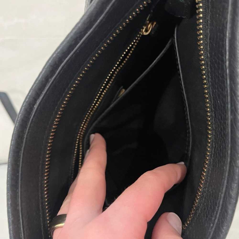 Tory Burch Black Leather crossbody bag - image 3
