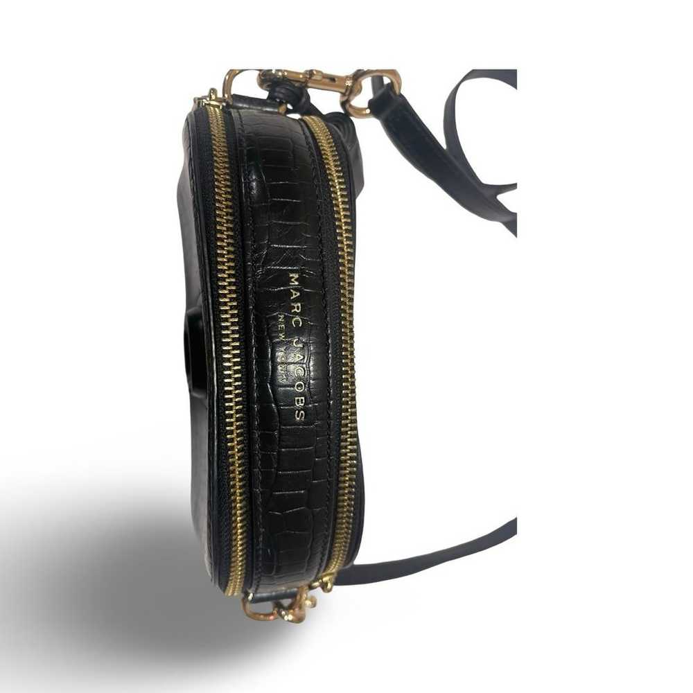 MARC JACOBS Shutter Embossed Leather Crossbody - … - image 8