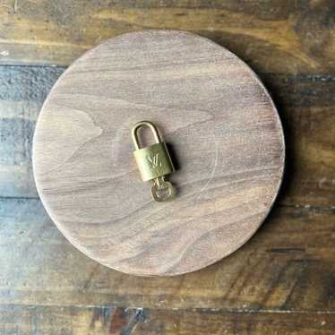 Authentic Louis Vuitton Lock & Key Set #301