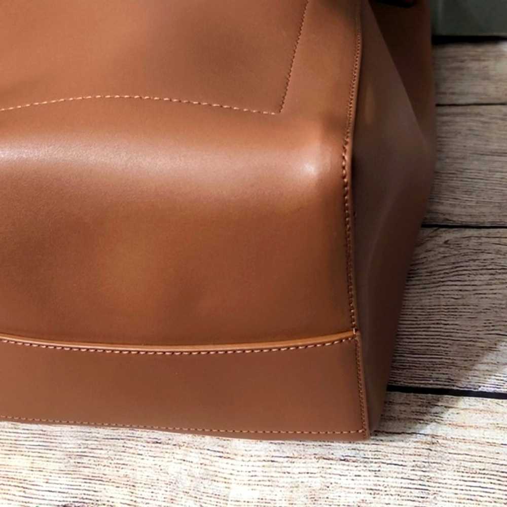 NWOT Everlane Italian Leather Studio Bag - image 9
