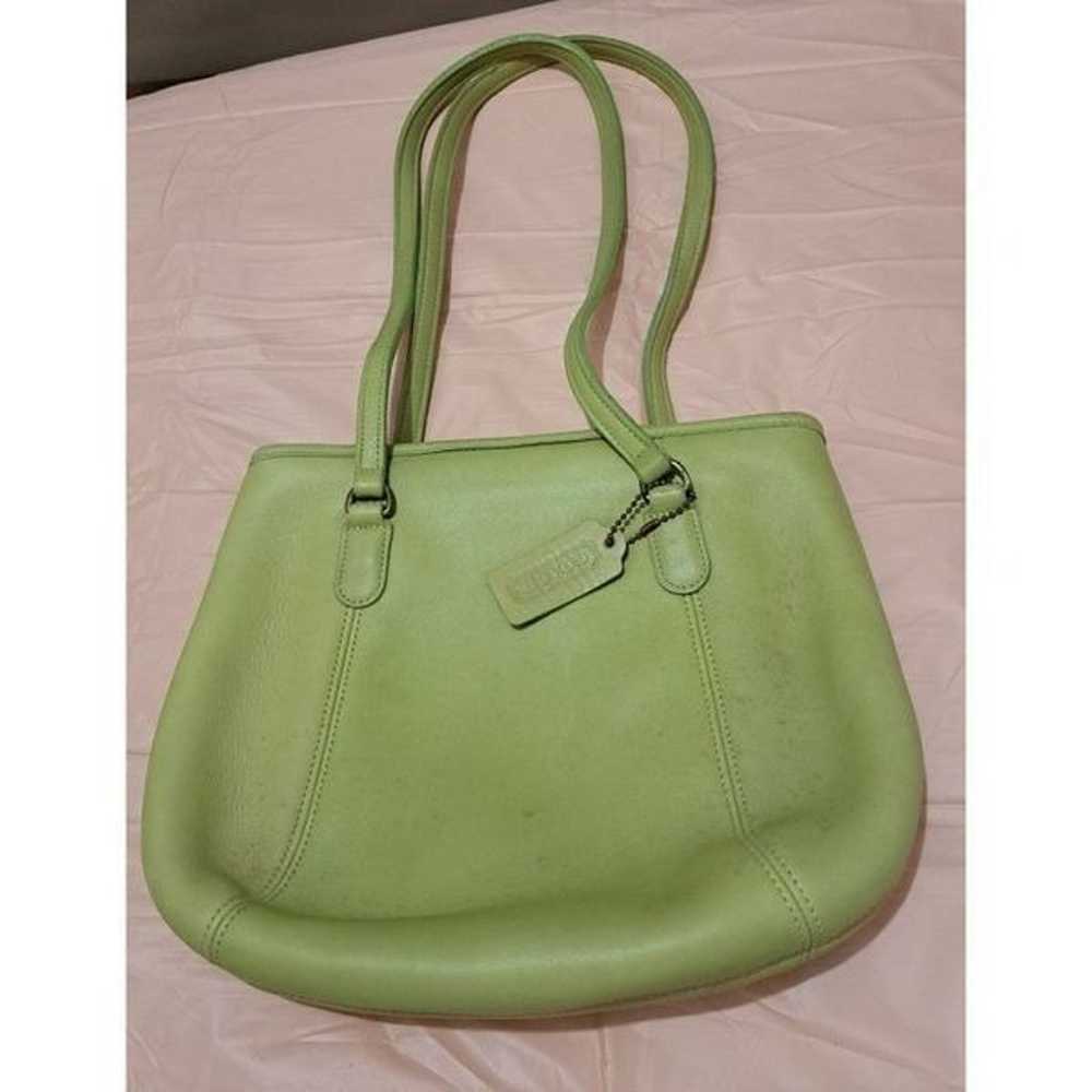 Vintage coach OLD CLASSIC womens leather handbag … - image 2