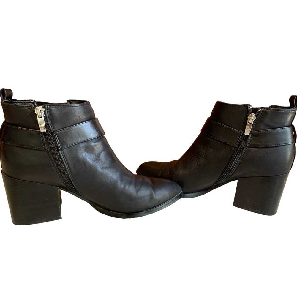 Marc Fisher black leather booties 8.5 - image 5