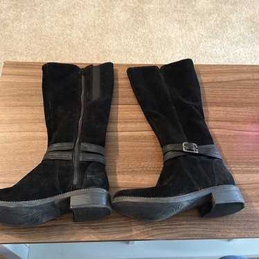 Clarks Suede Black Boots Size 9.5 - image 1