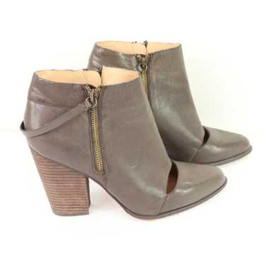 JOE'S Abby Cutout Leather Ankle Bootie 10