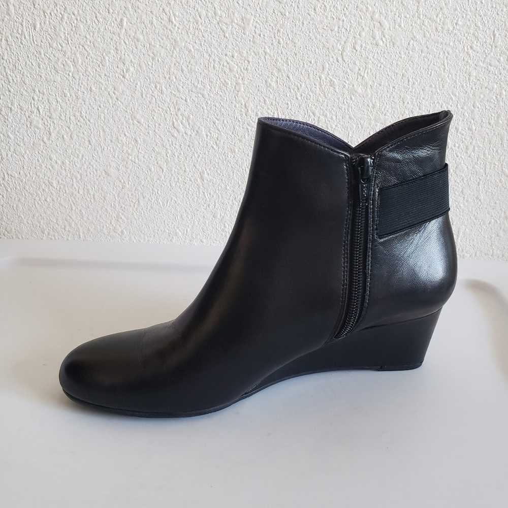 Vaneli black leather wedge ankle boots - image 5