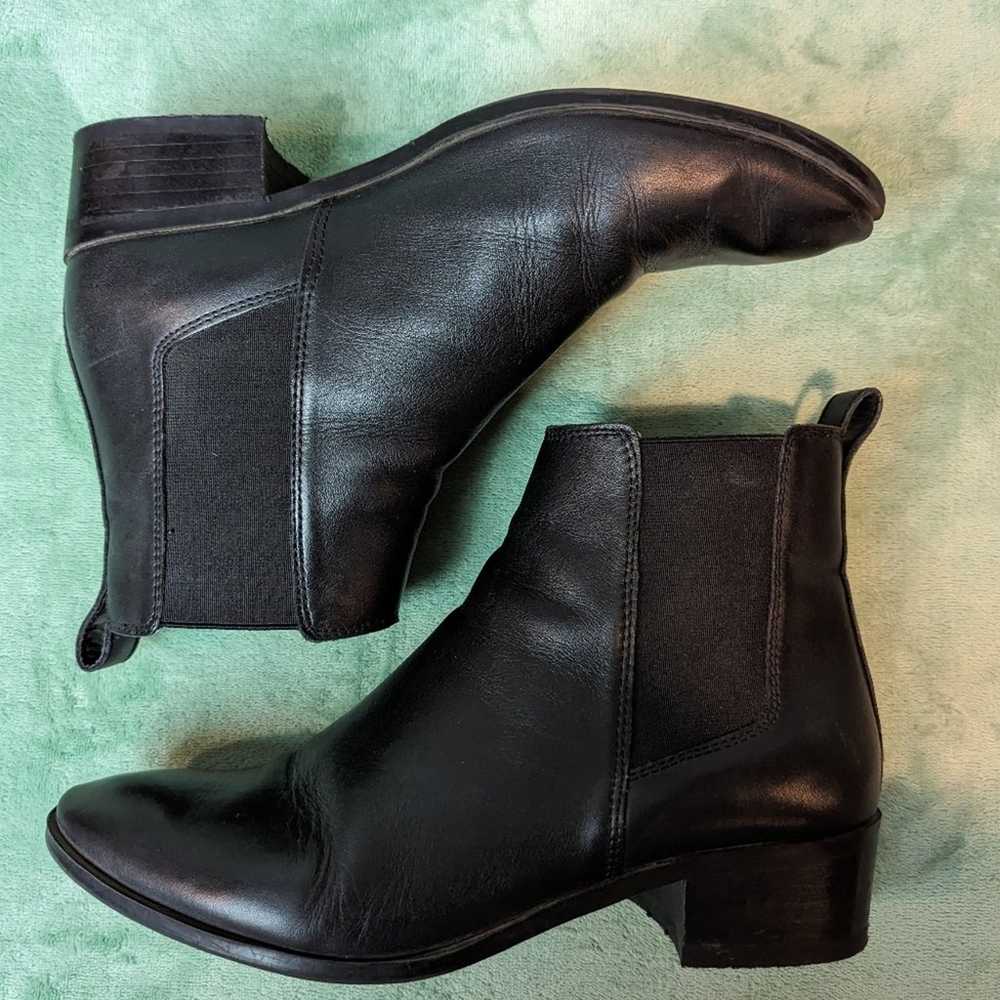 Steve Madden Women's Dover Black Leather Boots 9 - image 1