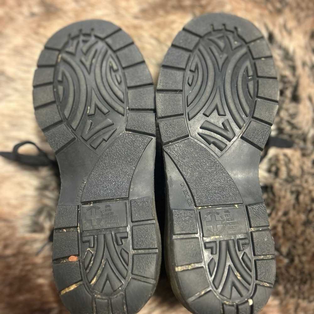 Dr Martens black leather sz 8 shoes - image 3