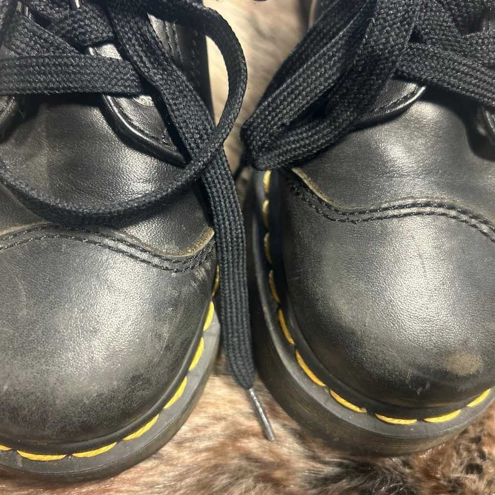 Dr Martens black leather sz 8 shoes - image 8