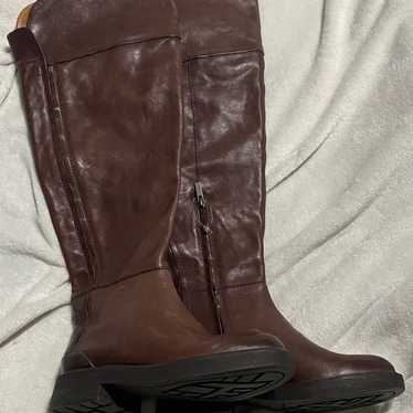 BRAND NEW Franco Sarto genuine leather boots