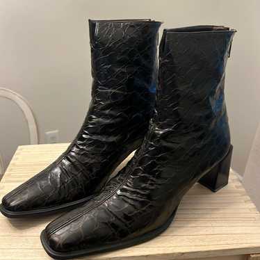 Stuart Weitzman Dame Boots Size 9AA