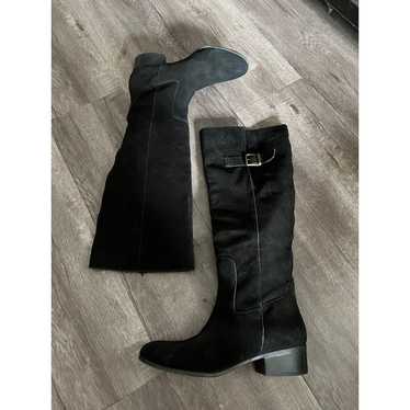 Steve Madden genuine suede leather Boots
