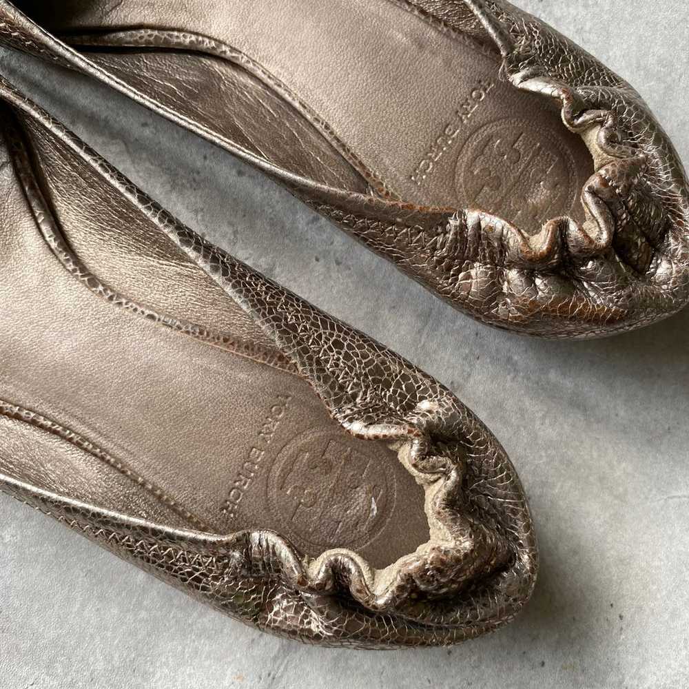 Tory Burch Minnie Travel Ballet Flats Shoes Gold … - image 7
