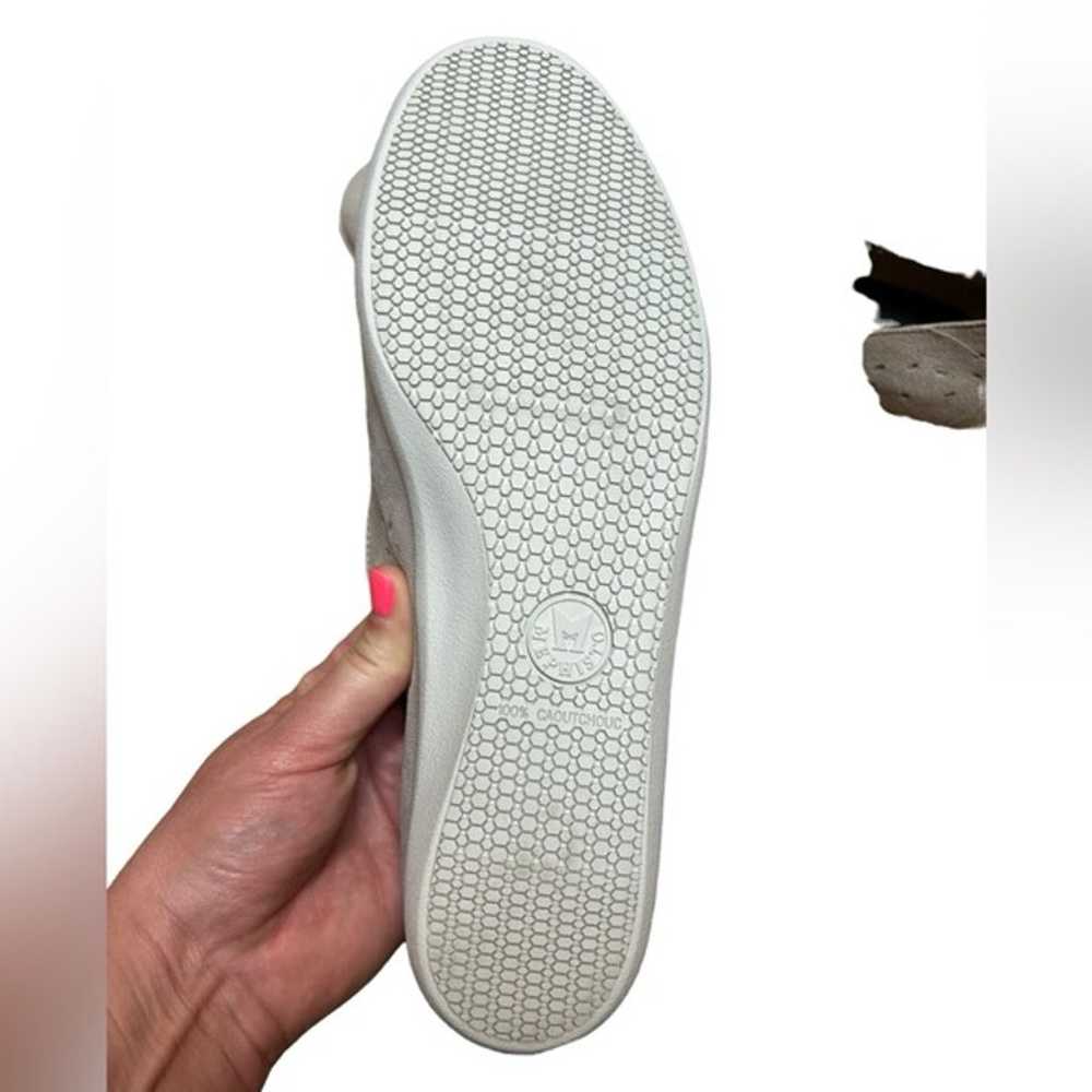 NWOT Mephisto Karla Perforated Slip-On Shoe Light… - image 9