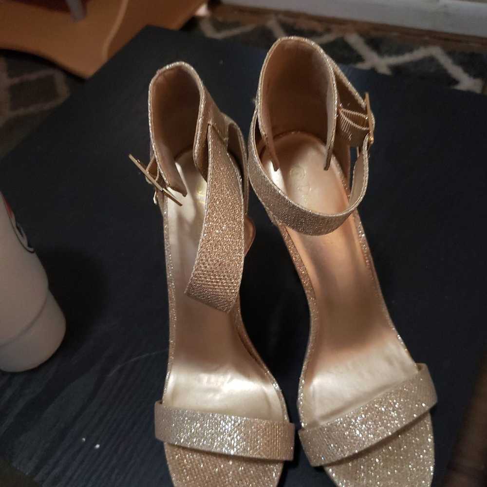 Elegant high-heels - image 1